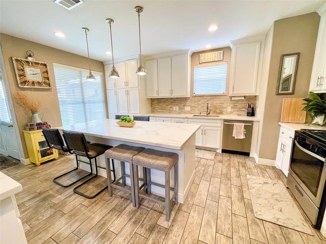 6173 Hidden Colony Lane, Dickinson, TX 77539