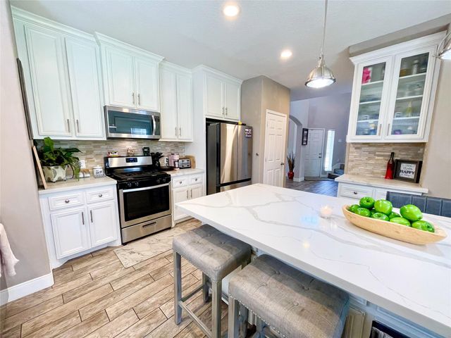 6173 Hidden Colony Lane, Dickinson, TX 77539