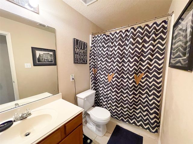 6173 Hidden Colony Lane, Dickinson, TX 77539