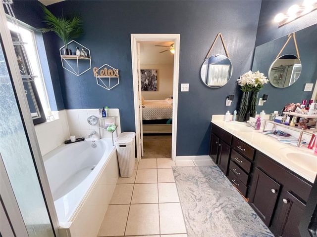 6173 Hidden Colony Lane, Dickinson, TX 77539