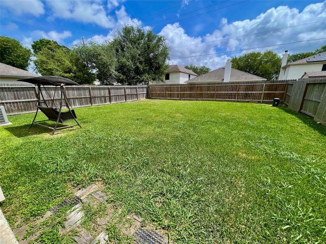 6173 Hidden Colony Lane, Dickinson, TX 77539