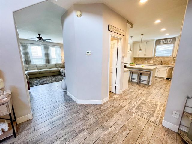 6173 Hidden Colony Lane, Dickinson, TX 77539