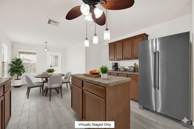 7906 Yaupon View Drive, Cypress, TX 77433