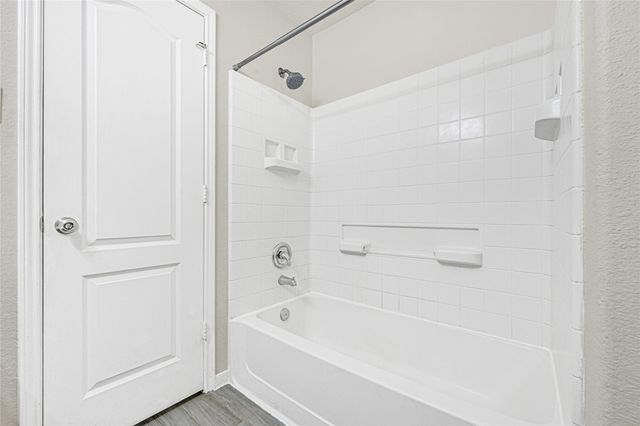 7906 Yaupon View Drive, Cypress, TX 77433