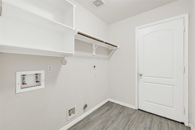 7906 Yaupon View Drive, Cypress, TX 77433