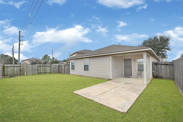 7906 Yaupon View Drive, Cypress, TX 77433