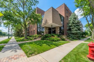 5200 OAKTON Street 102, Skokie, IL 60077