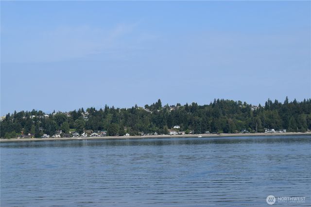 3538 Beach Drive E, Port Orchard, WA 98366