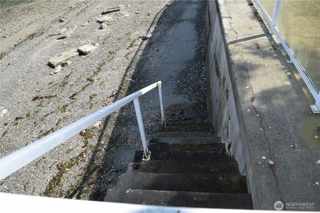 3538 Beach Drive E, Port Orchard, WA 98366