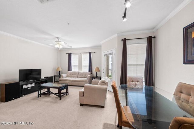 8290 GATE Parkway W 311, Jacksonville, FL 32216