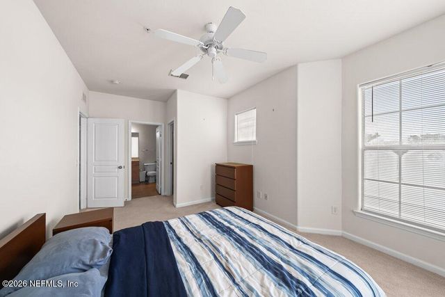 8290 GATE Parkway W 311, Jacksonville, FL 32216
