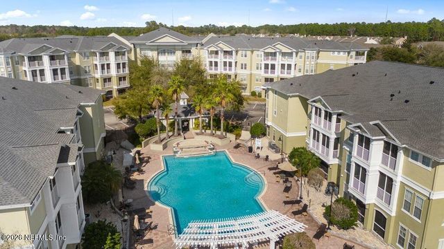 8290 GATE Parkway W 311, Jacksonville, FL 32216