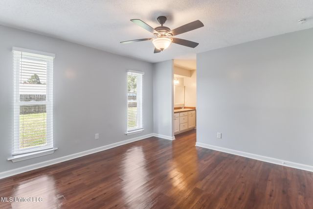 557 Tasha Drive, D'iberville, MS 39540