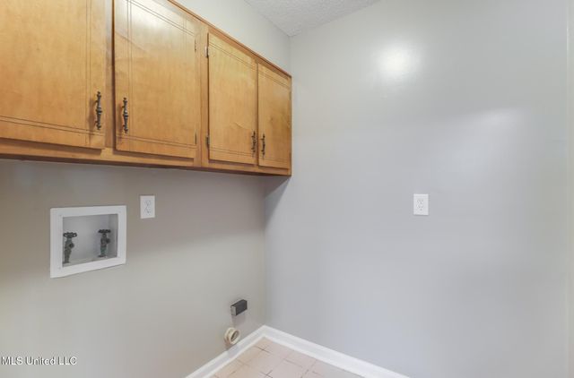 557 Tasha Drive, D'iberville, MS 39540
