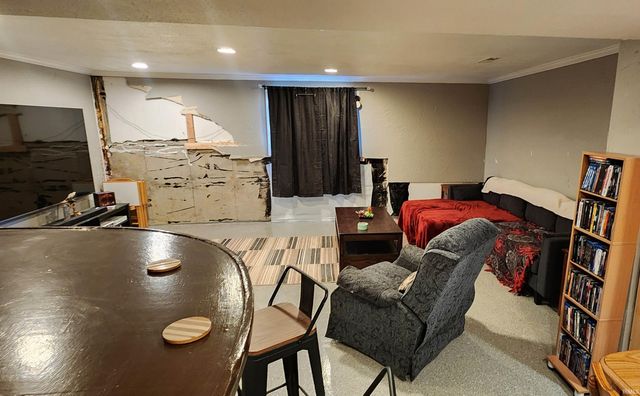 2704 Farnsworth Drive, Fort Wayne, IN 46805