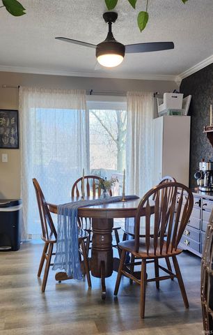 2704 Farnsworth Drive, Fort Wayne, IN 46805