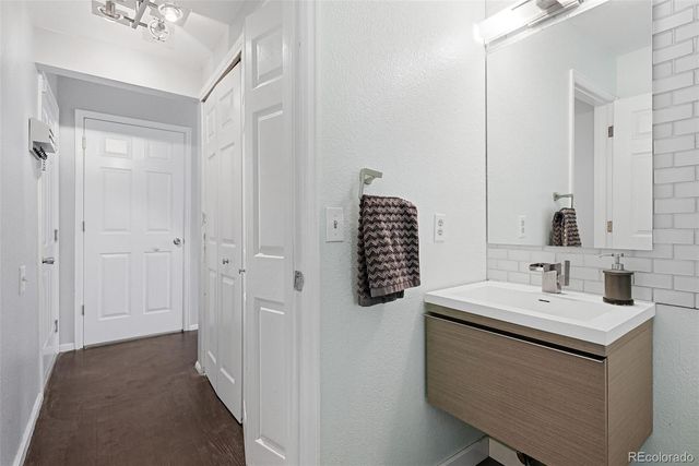 16653 E Powers Place, Centennial, CO 80015