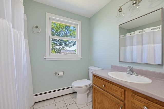 120 Carrier Ave, Attleboro, MA 02703