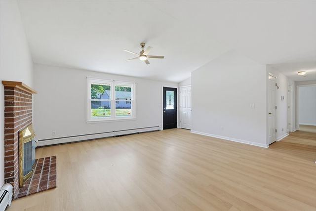 120 Carrier Ave, Attleboro, MA 02703