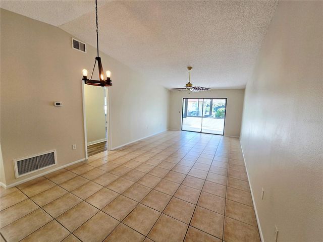 1225 56TH STREET W, Bradenton, FL 34209