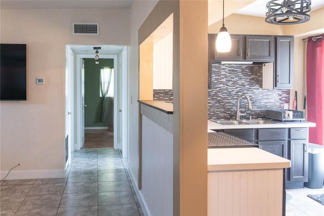 2215 GARFIELD DRIVE, South Daytona, FL 32119