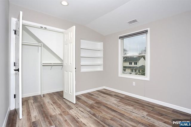 129 Sanford Avenue, Emerson, NJ 07630