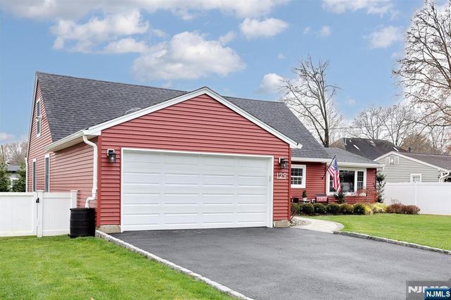 129 Sanford Avenue, Emerson, NJ 07630