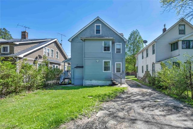 13201 Southview Avenue, Cleveland, OH 44120