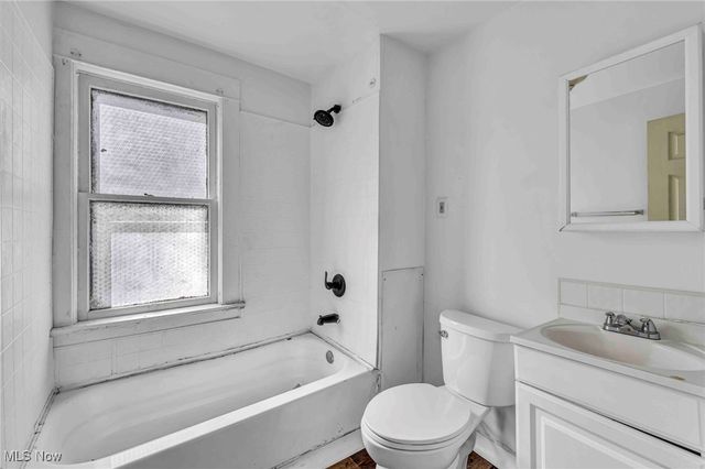 13201 Southview Avenue, Cleveland, OH 44120