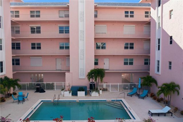 26236 Hickory BLVD # 13, Bonita Springs, FL 34134