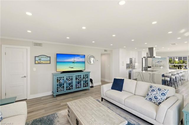 26236 Hickory BLVD # 13, Bonita Springs, FL 34134