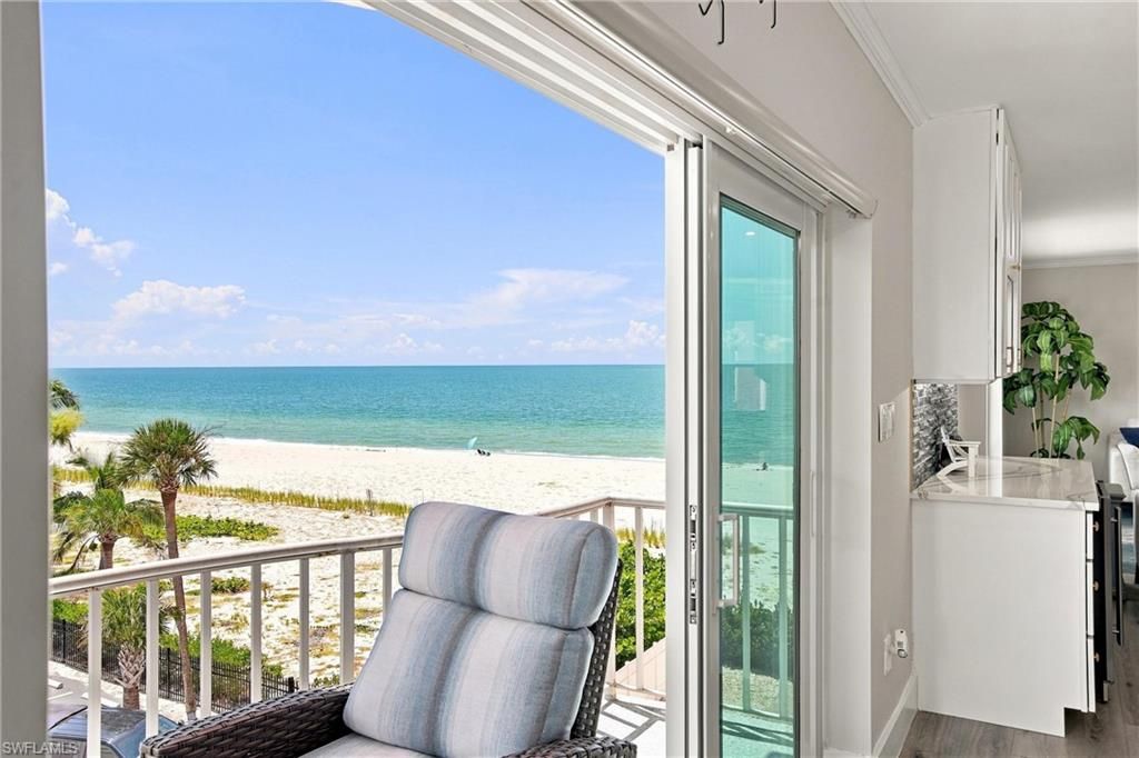 26236 Hickory BLVD 13, BONITA SPRINGS, FL 34134 — photo 2