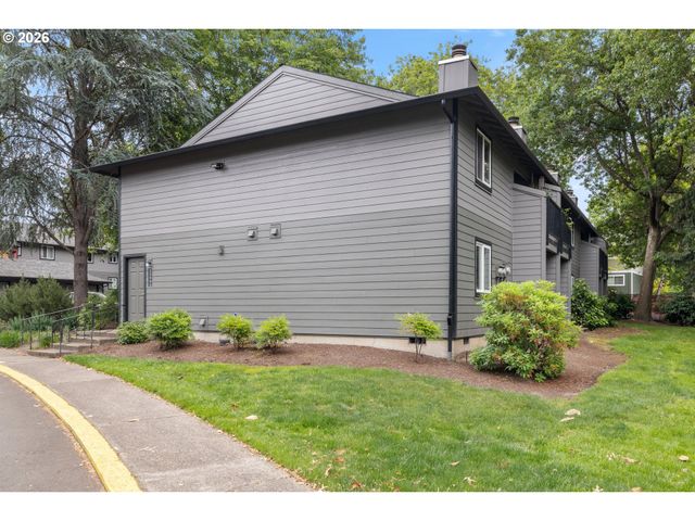 12602 Nw BARNES Rd 8, Portland, OR 97229