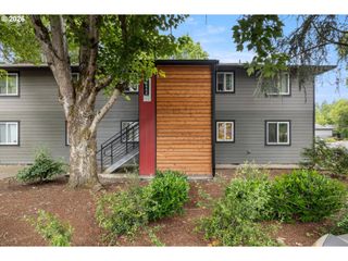 12602 Nw BARNES Rd 8, Portland, OR 97229