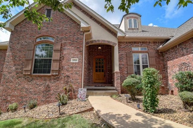 3703 NW Mountainview Road, Bentonville, AR 72712