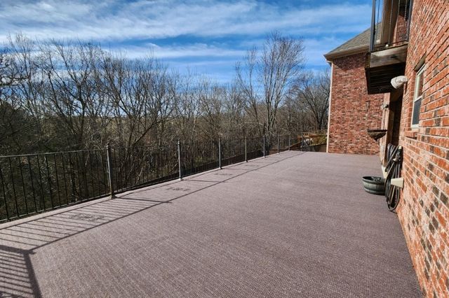 3703 NW Mountainview Road, Bentonville, AR 72712