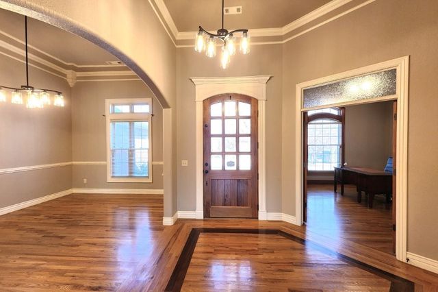 3703 NW Mountainview Road, Bentonville, AR 72712