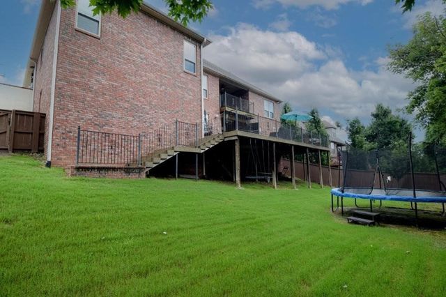 3703 NW Mountainview Road, Bentonville, AR 72712