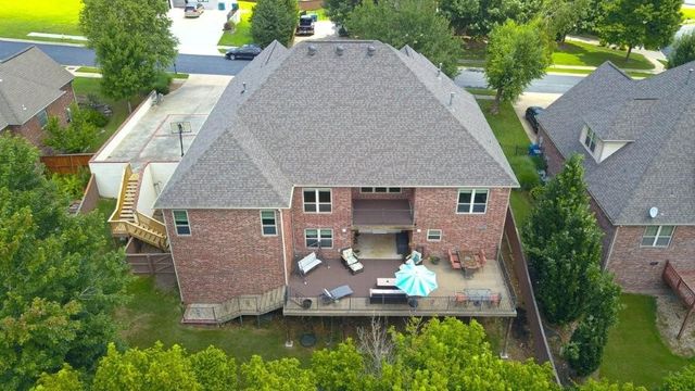 3703 NW Mountainview Road, Bentonville, AR 72712