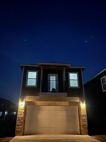 215 S 7 Th Street S, Beasley, TX 77417