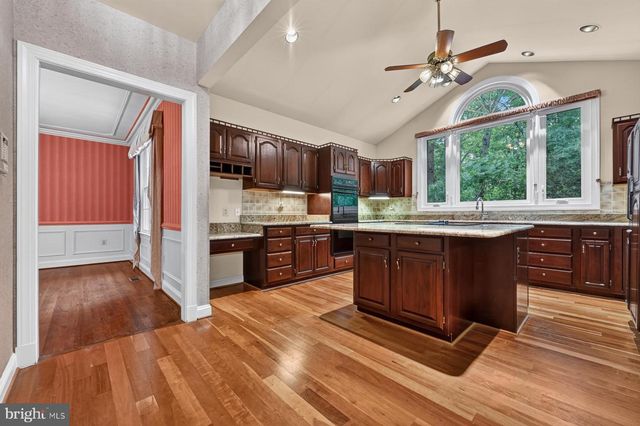 900 MALVERN HILL DR, Davidsonville, MD 21035