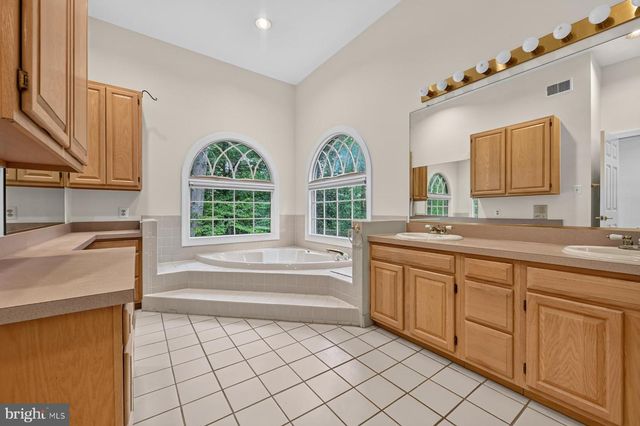 900 MALVERN HILL DR, Davidsonville, MD 21035