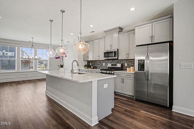 802 Patriot Summit Lane, Apex, NC 27523