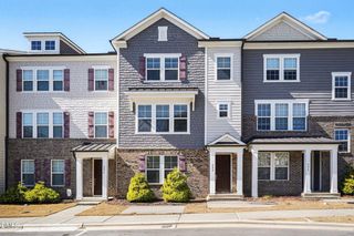 802 Patriot Summit Lane, Apex, NC 27523