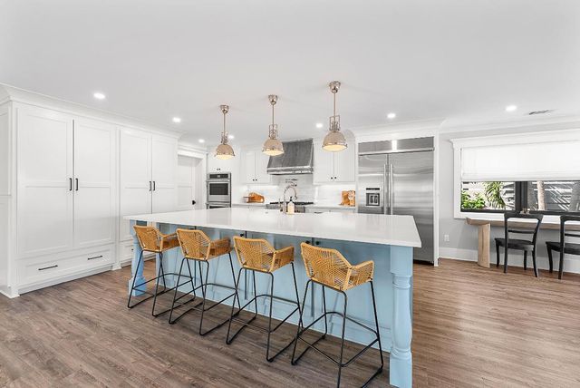 355 Center Street, Jupiter, FL 33458