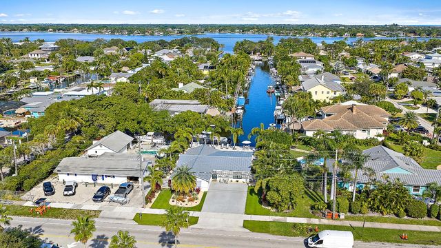 355 Center Street, Jupiter, FL 33458