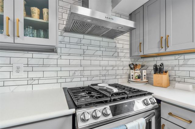 310 S LAKEWOOD DRIVE, Orlando, FL 32803