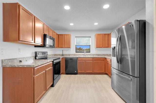 910 ASPEN VIEW CIRCLE, Groveland, FL 34736