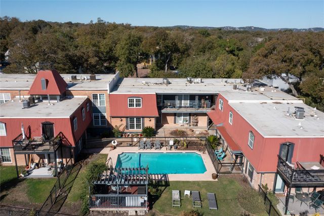 900 S Lamar BLVD 210, Austin, TX 78704