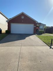 1410 Deville Circle, Garland, TX 75043